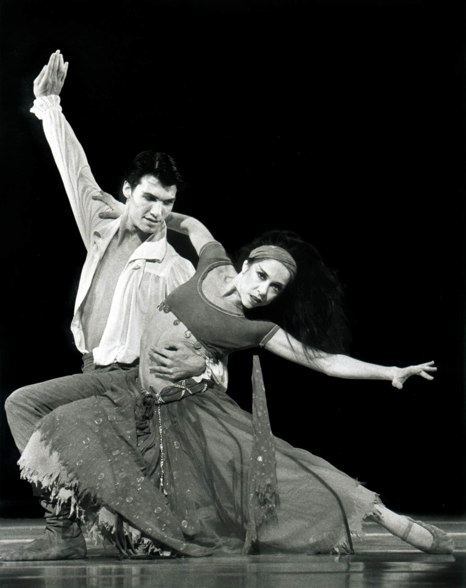 Rosetta Cook: with Martin Michel, Scheherazade ACT 2, 1990, QLD Ballet